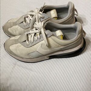 Nike White and Gray Sneakers